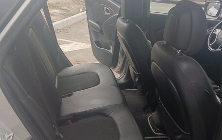 Hyundai ix35 I рестайлинг, 2013 год, 1 050 000 рублей, 11 фотография