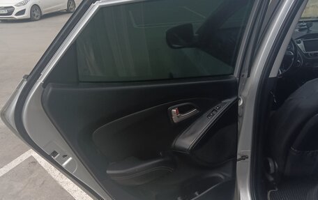 Hyundai ix35 I рестайлинг, 2013 год, 1 050 000 рублей, 12 фотография