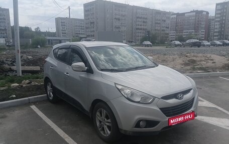 Hyundai ix35 I рестайлинг, 2013 год, 1 050 000 рублей, 7 фотография