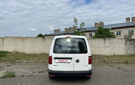 Volkswagen Caddy IV, 2017 год, 1 350 000 рублей, 6 фотография