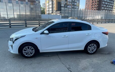KIA Rio IV, 2020 год, 1 500 000 рублей, 2 фотография
