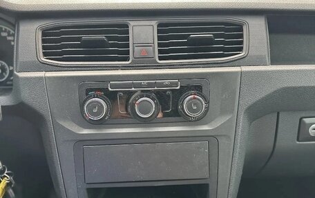 Volkswagen Caddy IV, 2017 год, 1 350 000 рублей, 14 фотография