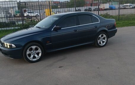BMW 5 серия, 2002 год, 630 000 рублей, 9 фотография