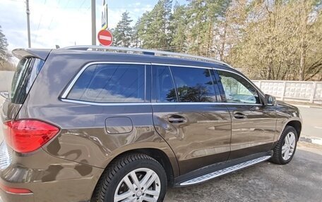 Mercedes-Benz GL-Класс, 2014 год, 2 700 000 рублей, 5 фотография
