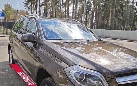 Mercedes-Benz GL-Класс, 2014 год, 2 700 000 рублей, 3 фотография