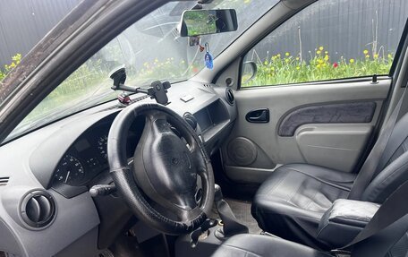 Renault Logan I, 2006 год, 70 000 рублей, 7 фотография