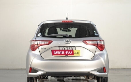 Toyota Vitz, 2019 год, 1 179 000 рублей, 6 фотография