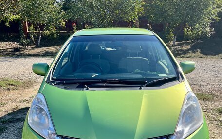 Honda Fit III, 2010 год, 690 000 рублей, 1 фотография