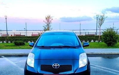 Toyota Yaris III рестайлинг, 2008 год, 700 000 рублей, 1 фотография