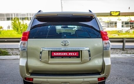 Toyota Land Cruiser Prado 150 рестайлинг 2, 2012 год, 2 198 000 рублей, 6 фотография