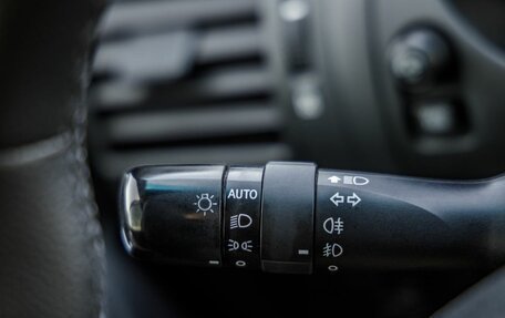 Toyota Land Cruiser Prado 150 рестайлинг 2, 2012 год, 2 198 000 рублей, 19 фотография
