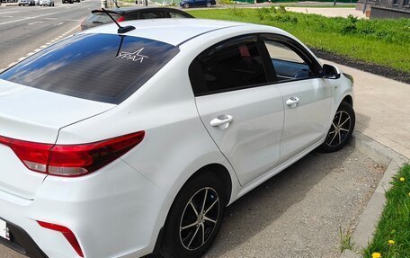 KIA Rio IV, 2018 год, 1 250 000 рублей, 14 фотография