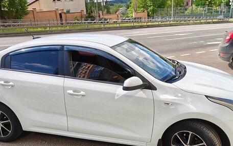 KIA Rio IV, 2018 год, 1 250 000 рублей, 15 фотография