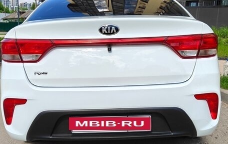 KIA Rio IV, 2018 год, 1 250 000 рублей, 13 фотография