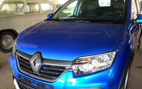 Renault Logan II, 2021 год, 1 500 000 рублей, 9 фотография