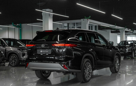 Toyota Highlander, 2026 год, 5 250 000 рублей, 5 фотография