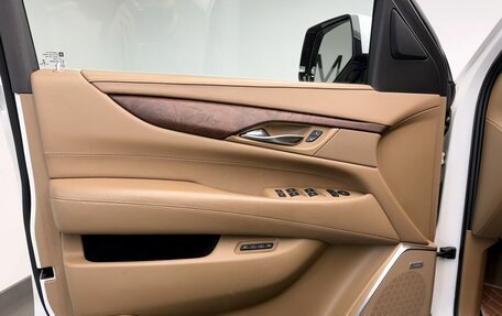 Cadillac Escalade IV, 2015 год, 3 849 000 рублей, 9 фотография