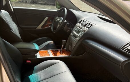 Toyota Camry, 2008 год, 1 270 000 рублей, 9 фотография