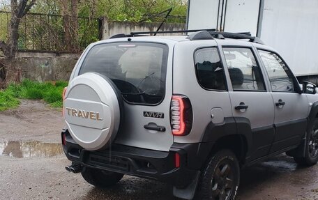 Chevrolet Niva I рестайлинг, 2003 год, 580 000 рублей, 2 фотография