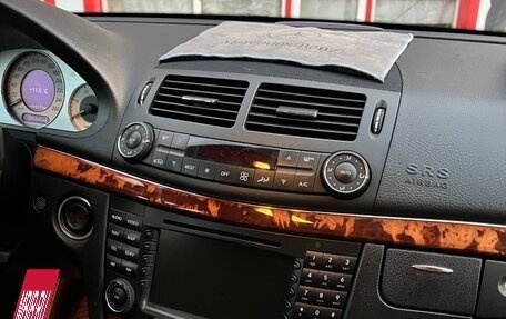 Mercedes-Benz E-Класс, 2008 год, 1 800 000 рублей, 4 фотография