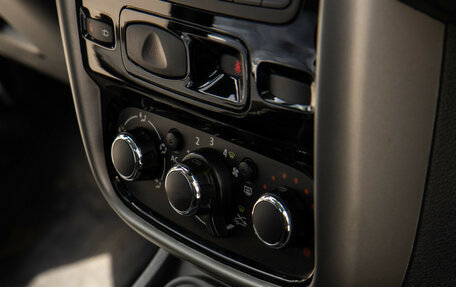 Renault Duster I рестайлинг, 2014 год, 998 000 рублей, 14 фотография