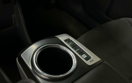 Toyota Prius Alpha I (ZVW40/41), 2011 год, 1 227 000 рублей, 15 фотография