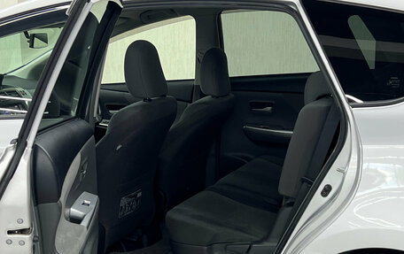 Toyota Prius Alpha I (ZVW40/41), 2011 год, 1 227 000 рублей, 19 фотография