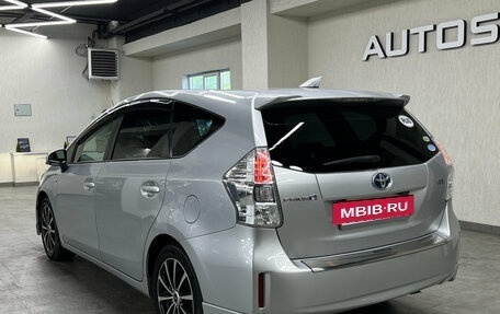 Toyota Prius Alpha I (ZVW40/41), 2011 год, 1 227 000 рублей, 25 фотография