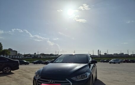 Hyundai Elantra VI рестайлинг, 2017 год, 750 000 рублей, 1 фотография