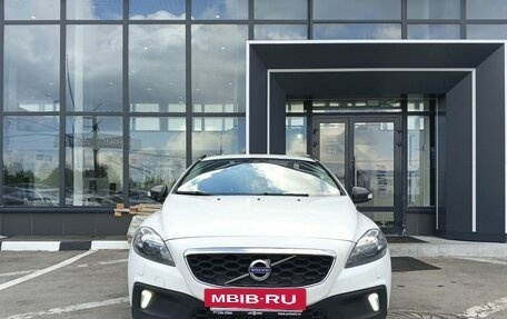 Volvo V40 Cross Country I, 2014 год, 1 699 000 рублей, 2 фотография