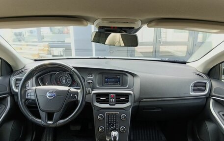 Volvo V40 Cross Country I, 2014 год, 1 699 000 рублей, 11 фотография