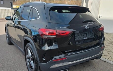 Mercedes-Benz GLA, 2021 год, 3 100 000 рублей, 5 фотография