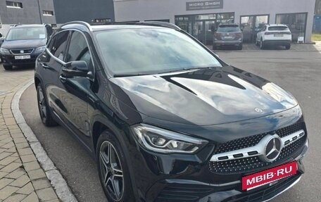 Mercedes-Benz GLA, 2021 год, 3 100 000 рублей, 2 фотография
