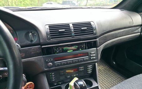 BMW 5 серия, 2002 год, 750 000 рублей, 11 фотография