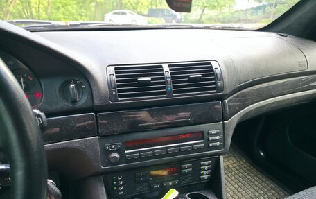 BMW 5 серия, 2002 год, 750 000 рублей, 12 фотография