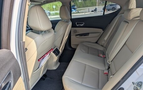 Acura TLX I рестайлинг, 2018 год, 1 950 000 рублей, 10 фотография