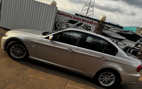 BMW 3 серия, 2011 год, 1 299 000 рублей, 8 фотография