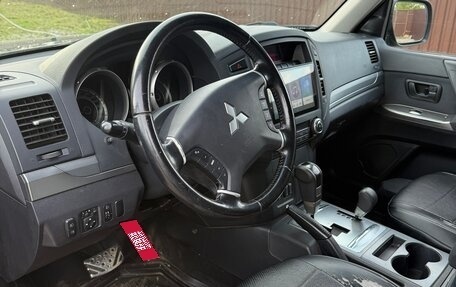 Mitsubishi Pajero IV, 2012 год, 2 150 000 рублей, 10 фотография