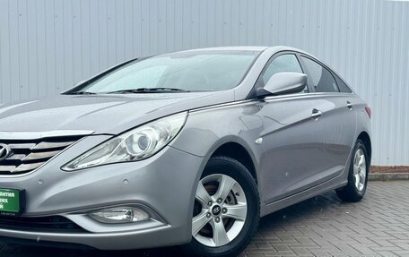 Hyundai Sonata VI, 2010 год, 1 050 000 рублей, 2 фотография