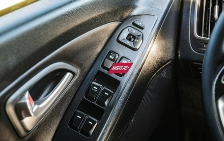 Hyundai ix35 I рестайлинг, 2012 год, 1 250 000 рублей, 23 фотография