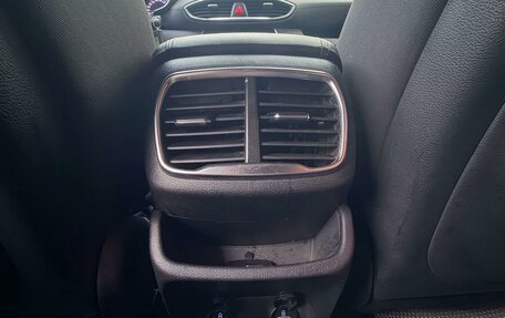Hyundai Santa Fe IV, 2018 год, 2 790 000 рублей, 14 фотография