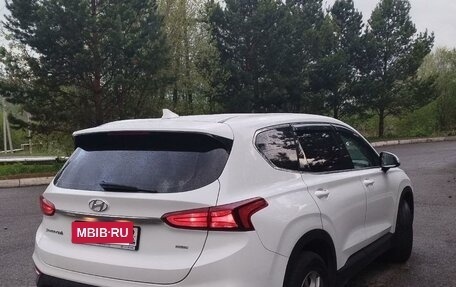 Hyundai Santa Fe IV, 2018 год, 2 790 000 рублей, 4 фотография