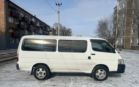 Toyota HiAce H100, 2001 год, 790 000 рублей, 3 фотография