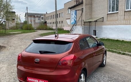 KIA cee'd I рестайлинг, 2008 год, 320 000 рублей, 9 фотография