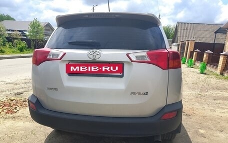 Toyota RAV4, 2014 год, 1 750 000 рублей, 2 фотография