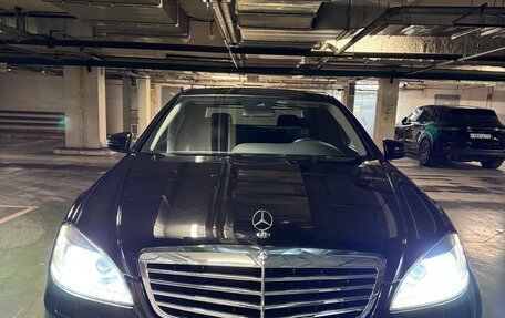 Mercedes-Benz S-Класс, 2012 год, 1 890 000 рублей, 3 фотография