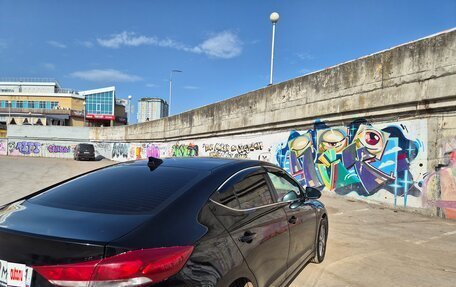 Hyundai Elantra VI рестайлинг, 2017 год, 750 000 рублей, 7 фотография