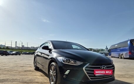 Hyundai Elantra VI рестайлинг, 2017 год, 750 000 рублей, 13 фотография
