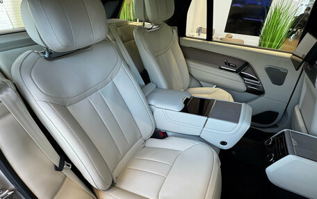 Land Rover Range Rover IV рестайлинг, 2026 год, 27 990 000 рублей, 9 фотография