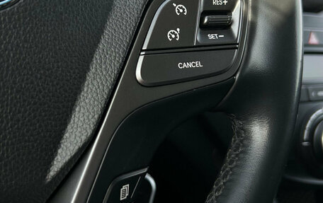 Hyundai Santa Fe III рестайлинг, 2018 год, 2 480 000 рублей, 18 фотография